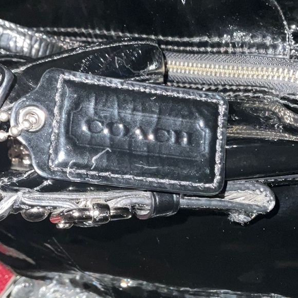 EUC Coach Maggie Patent Leather Bag - Picture 14 of 16